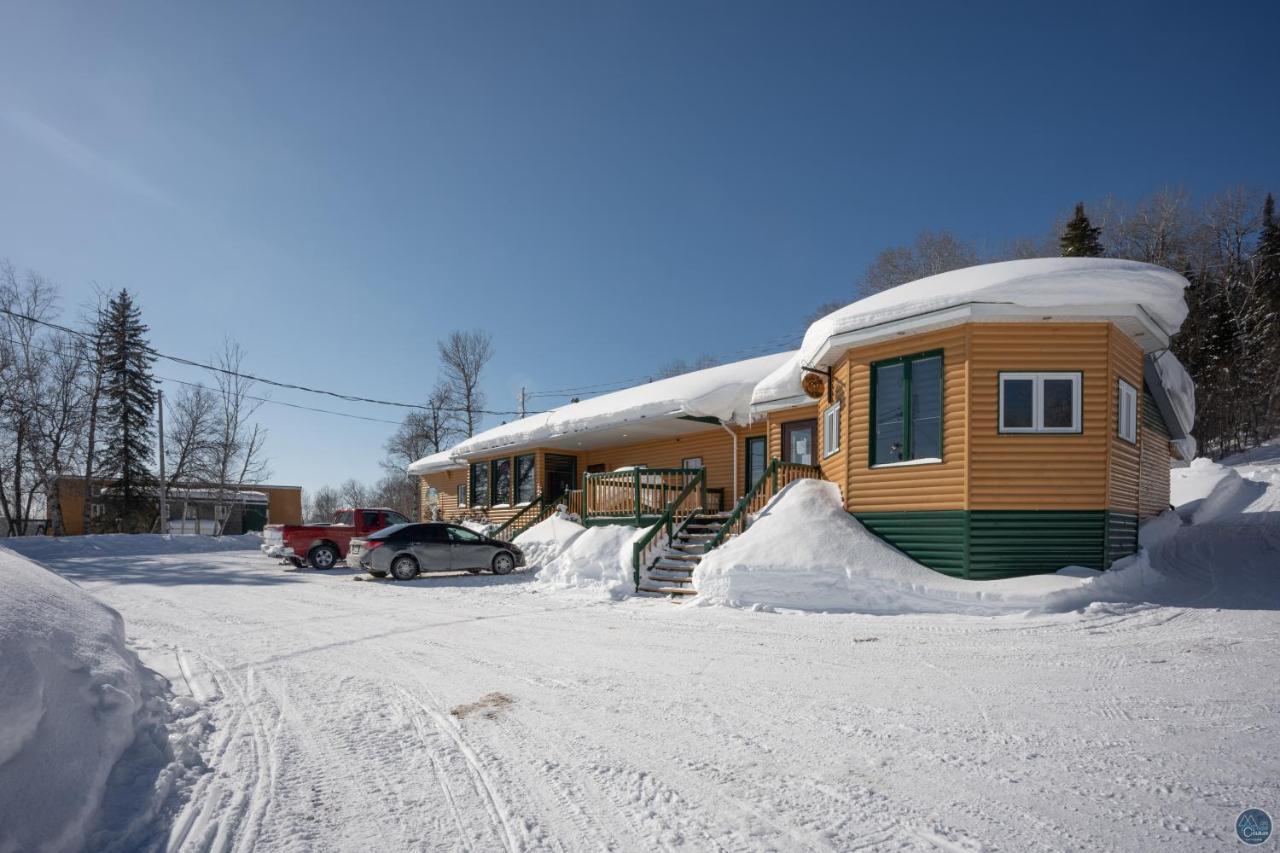 Auberge Éva Lac-Bouchette Esterno foto