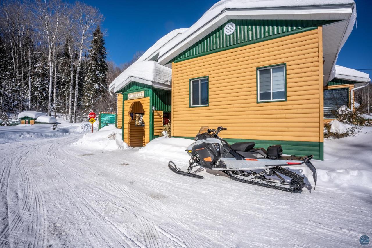 Auberge Éva Lac-Bouchette Esterno foto